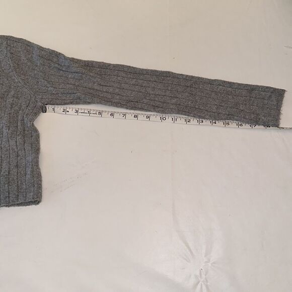 Women’s American Eagle Cropped Cardigan, Size XS - Picture 9 of 9